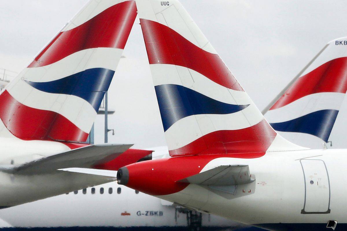 British отзывы. Бритиш АИР. Киль самолета British Airways. British Airways дизайн самолетов. Приложение аира British Airways.