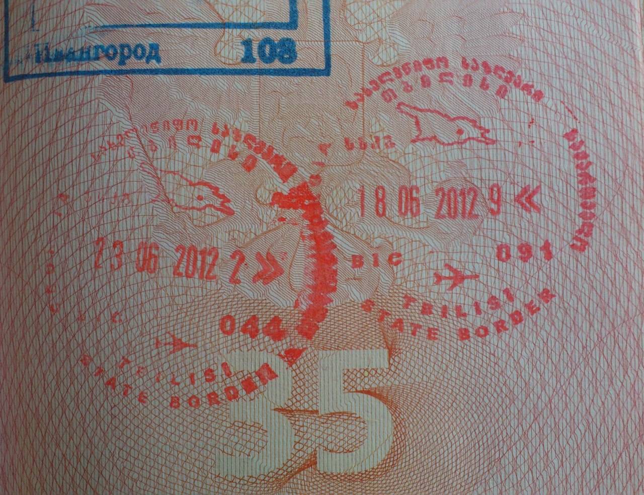 Нужен ли загранпаспорт в грузию для россиян в 2021 году
