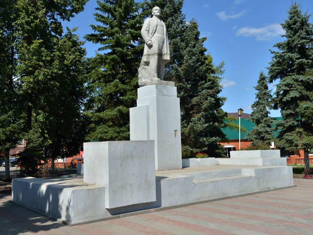 Ряжск рязанская область. Город Ряжск Рязанской. Ряжск Рязанская область достопримечательности. Ряжск 1502. Аллея героев Ряжск.