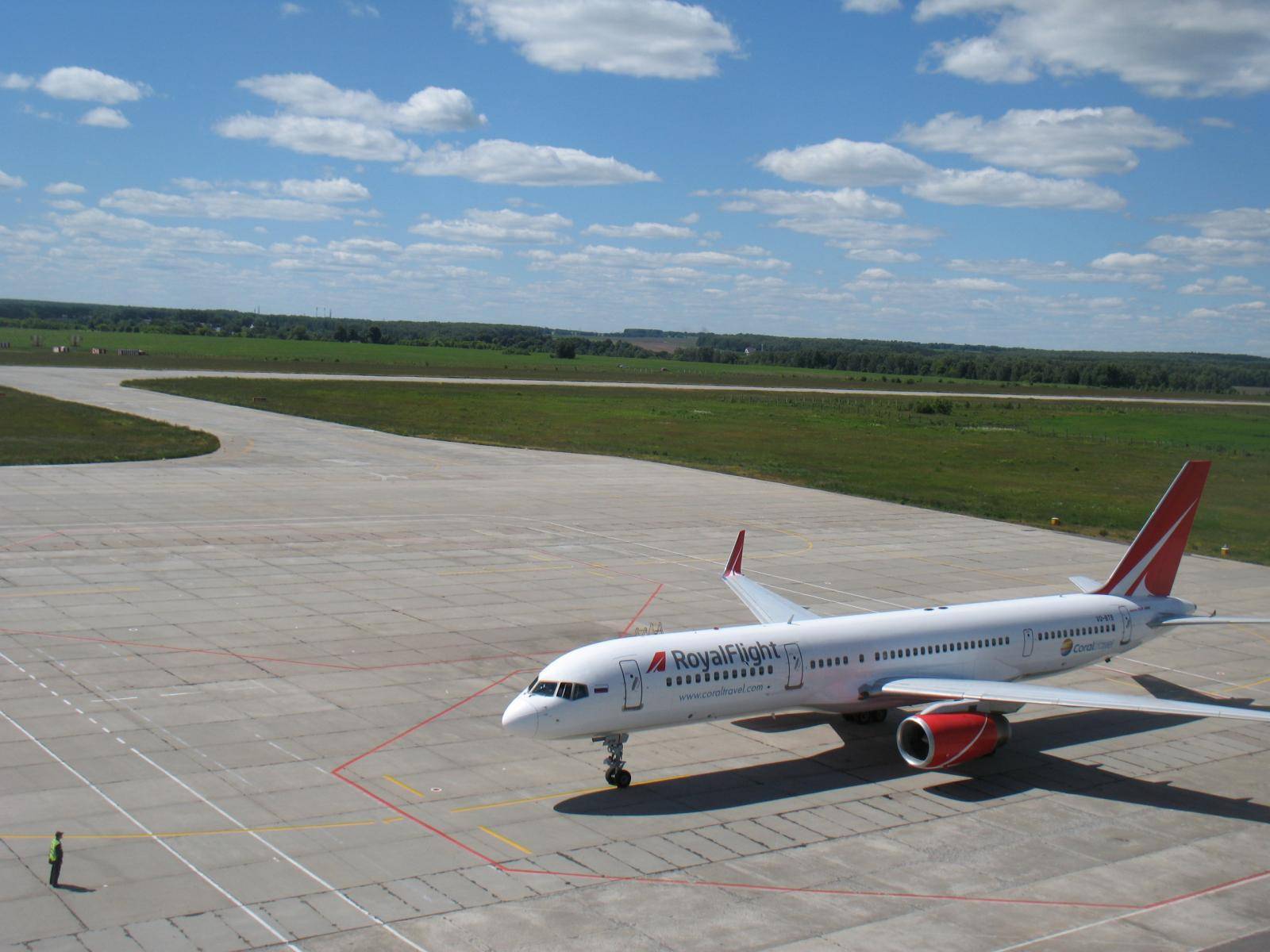 Аэропорт брянск: есть ли брянский аэропорт, где он находится, как до него добраться и куда можно улететь