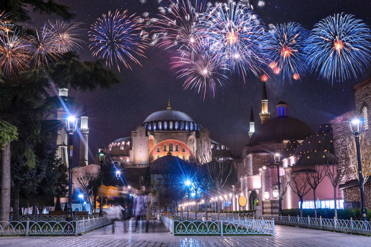 Новый год в турции | turk.estate
