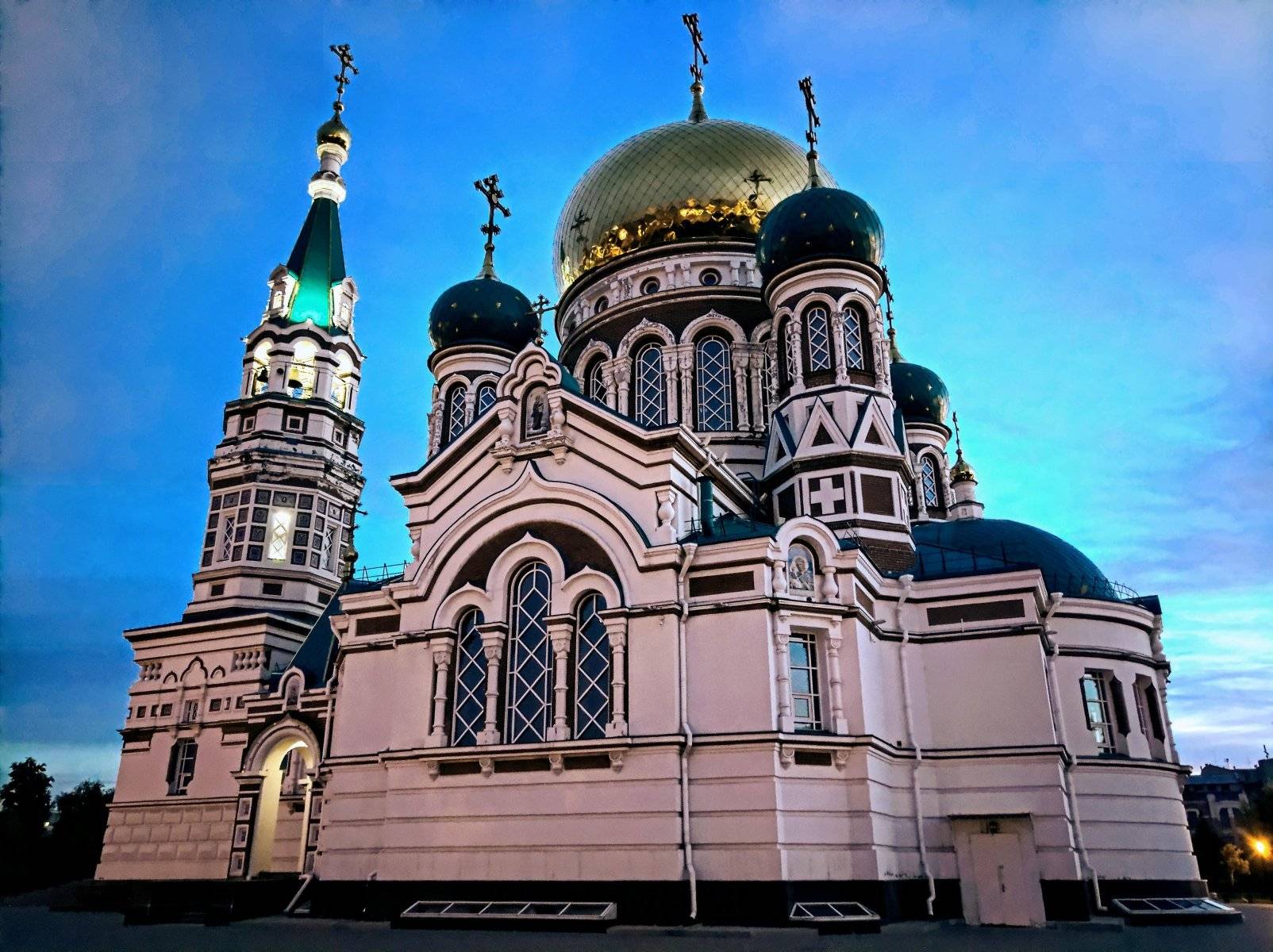 Успенский собор московского кремля — кто строил, фото, расписание, билеты