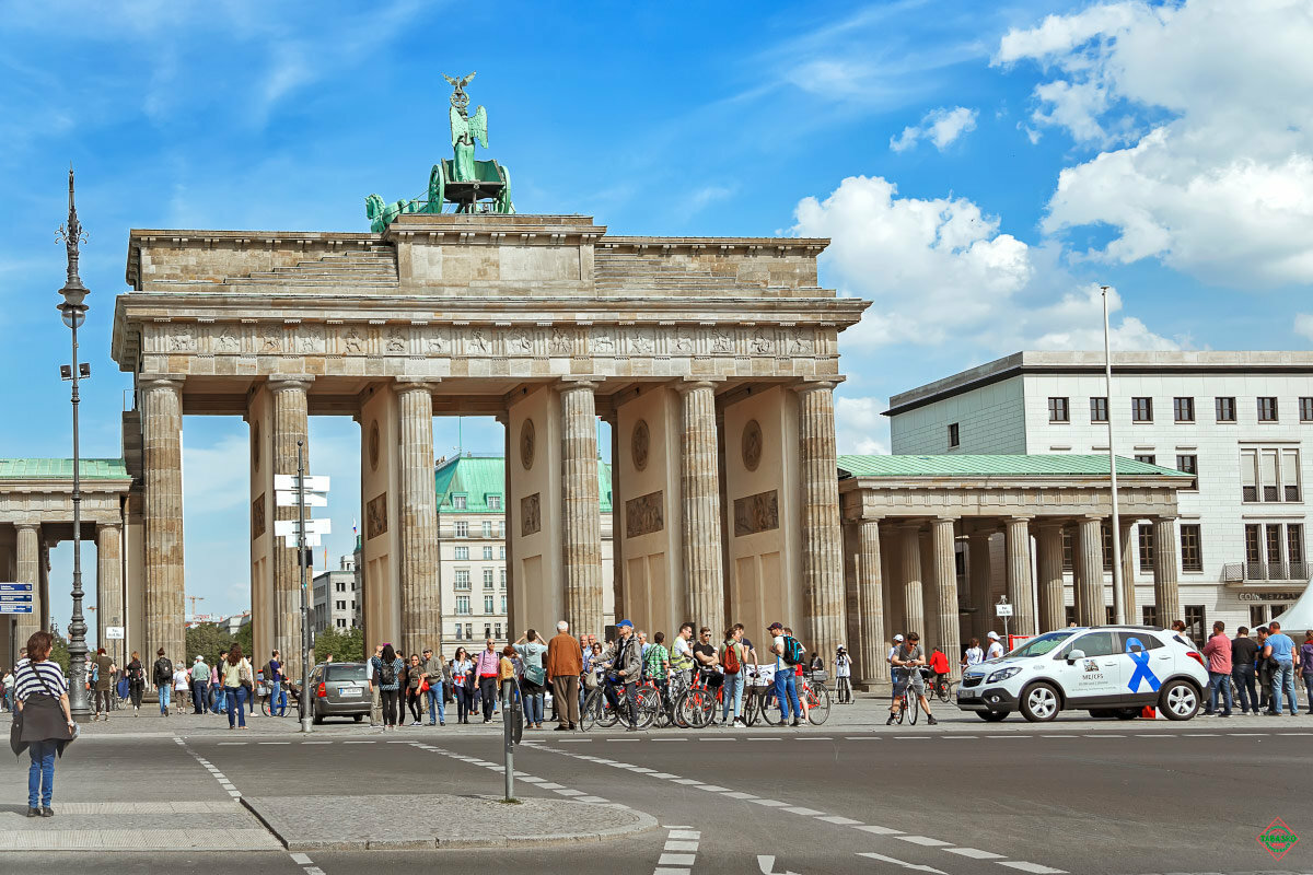 Бранденбургские ворота – символ силы и величия германии