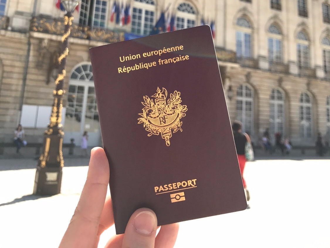Как получить гражданство франции россиянину в 2023 году
