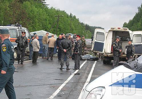 Лебяжий луг авиакатастрофа. Катастрофа ту-134 под Петрозаводском. Петрозаводск авиакатастрофа ту 134. Крушение ту 134 в Петрозаводске 2011. Авиакатастрофа под Петрозаводском 2011.