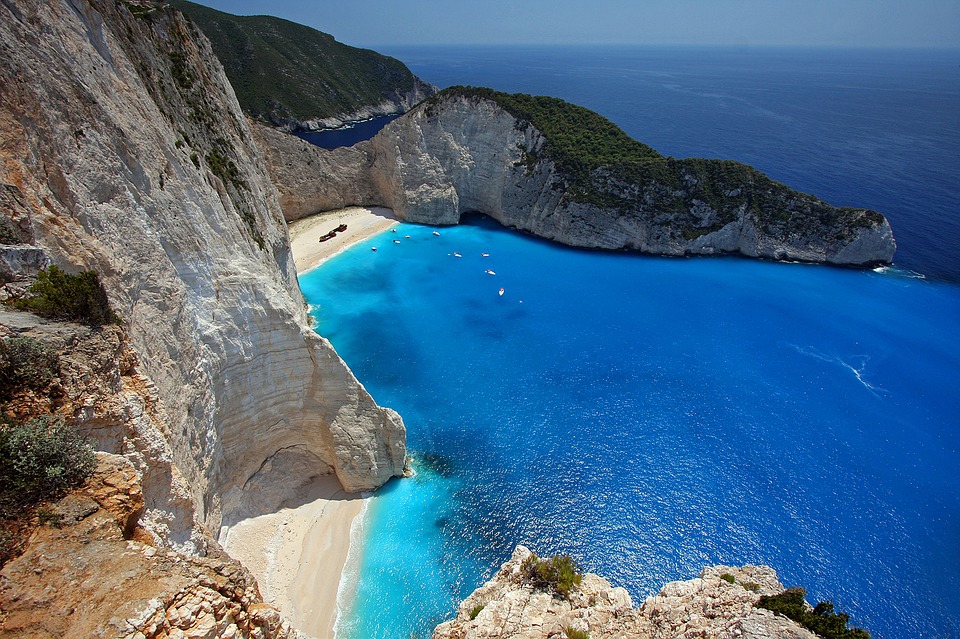 Родос или Крит: где лучше отдыхать?