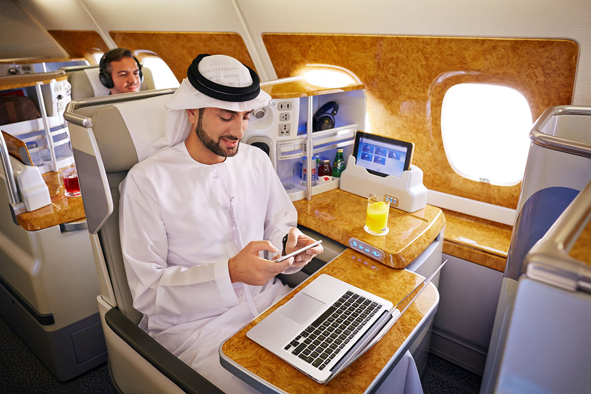Самолеты эмирейтс: фото, схемы салонов emirates airlines, технические параметры самолетов, входящих в парк эмиратских авиалиний