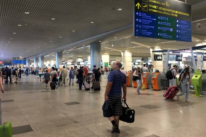 Регистрация на рейс в домодедово: онлайн за 24 часа и в аэропорту