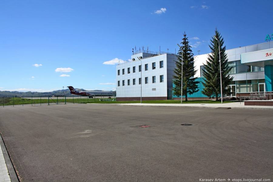 Горно-алтайский аэропорт вики