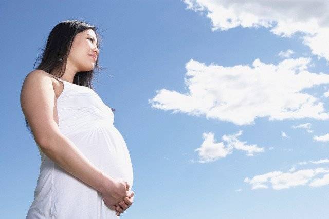 Можно ли совершать перелеты во время беременности?