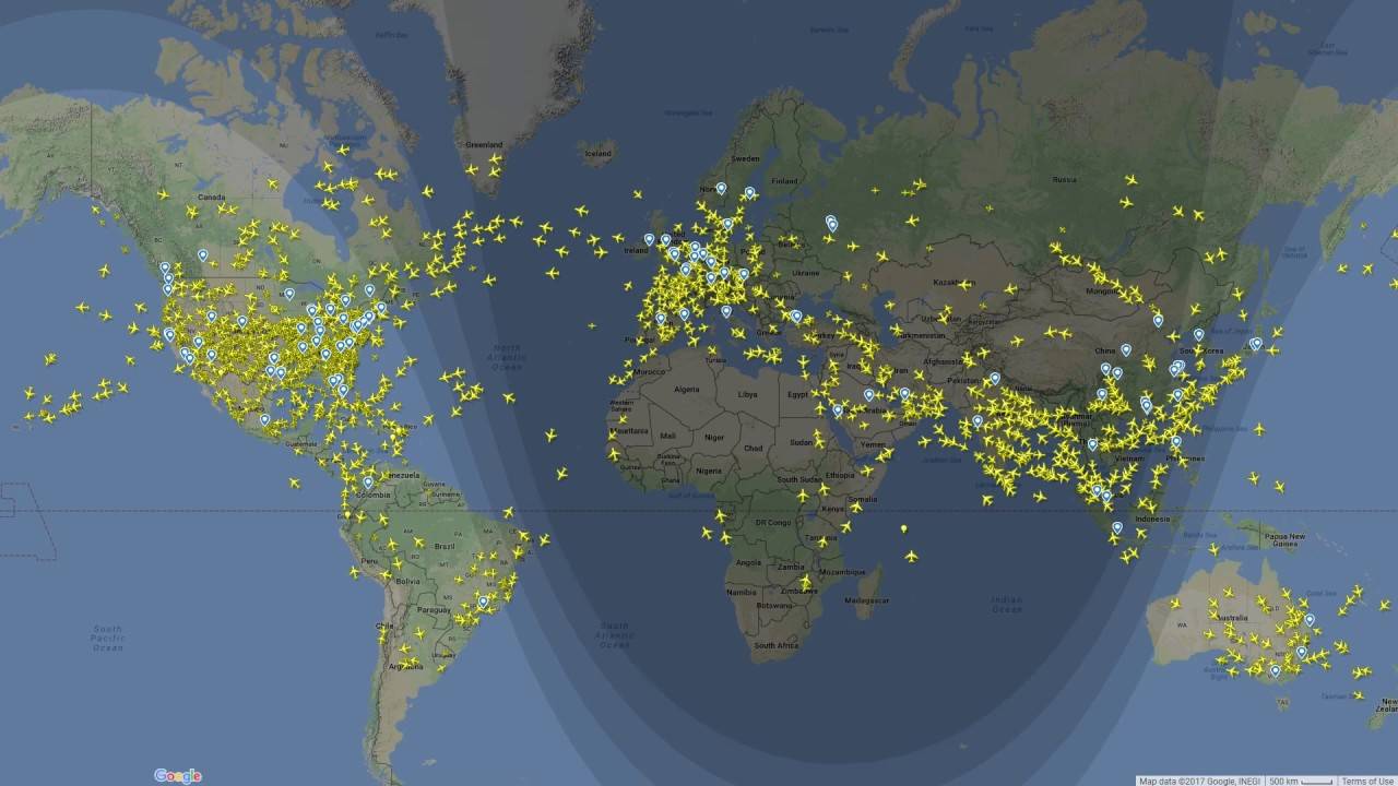 Сколько самолетов сейчас в небе карта