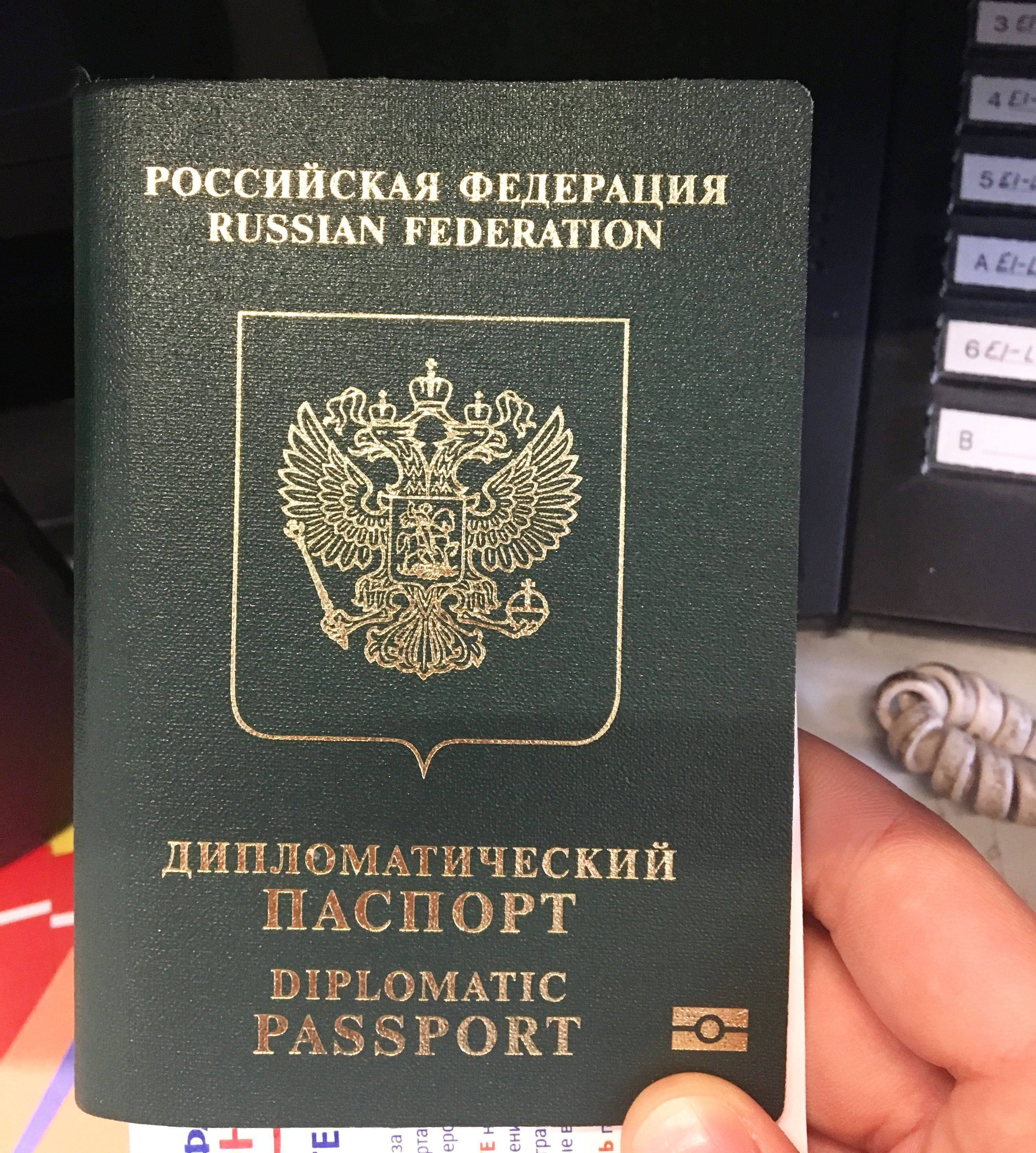 Что на территории россии можно использовать как удостоверяющий личность документ