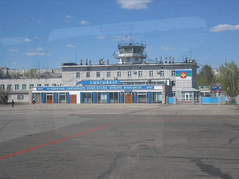 Международный аэропорт сыктывкар подсказка компании и направления и другие аэропорты