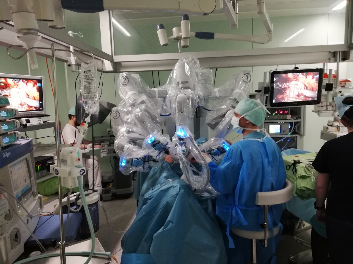 Операция при раке желудка роботом да винчи | больница «шиба» - официальный представитель