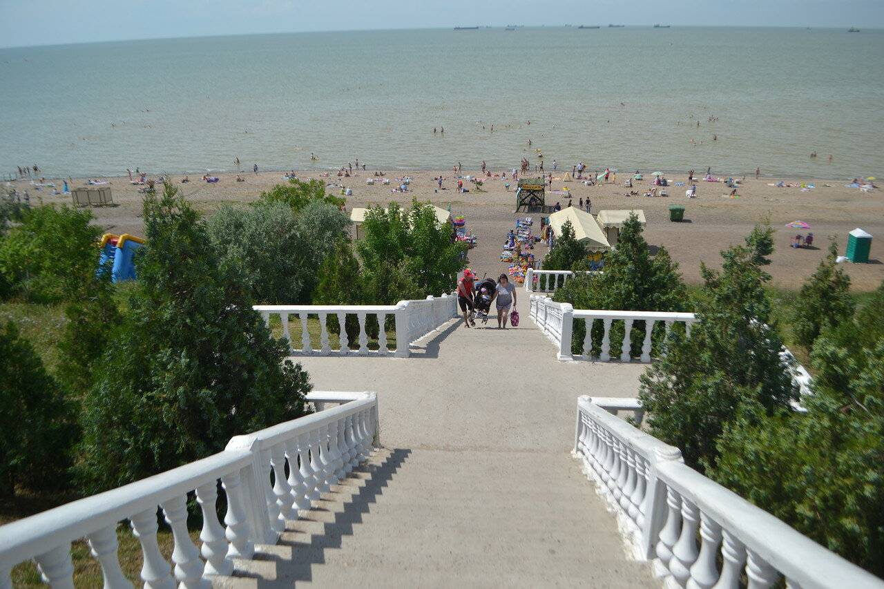 Топ-5 российских курортов азовского моря для отдыха с детьми