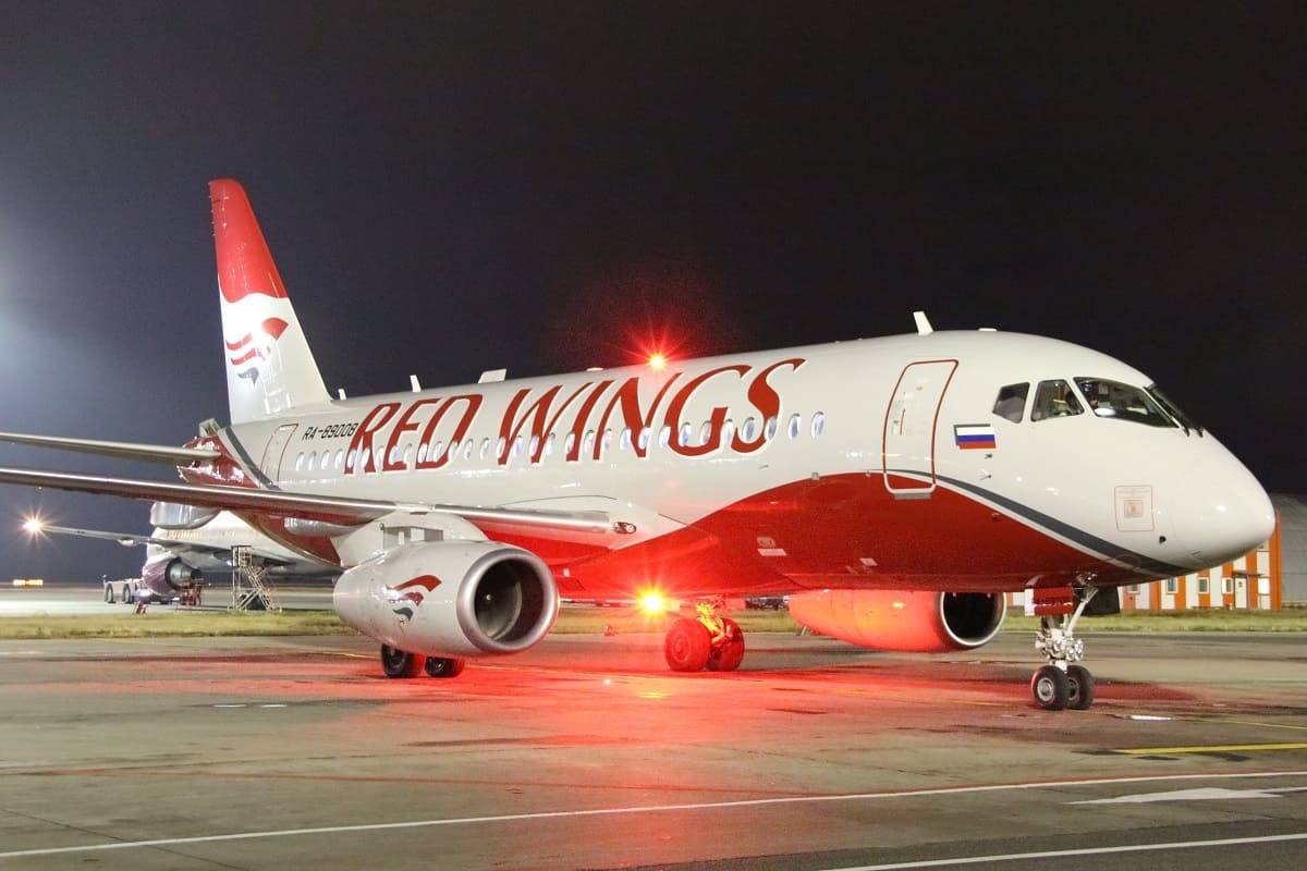 Обзор российской авиакомпании red wings: история, самолеты, маршруты, услуги