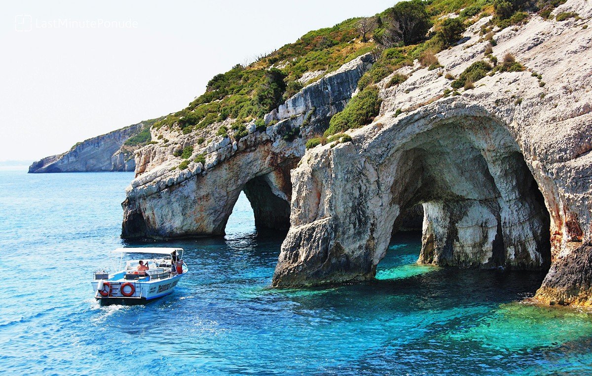 Ионические острова корфу. Ионические острова 5. Черепаший остров закинтос. Марины ионических островов. Ионические острова 5.