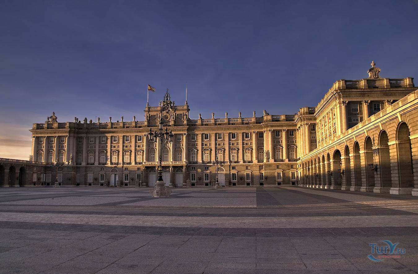 5 самых популярных королевских дворцов в испании