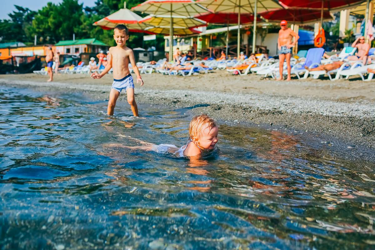 Детский пляж алушта